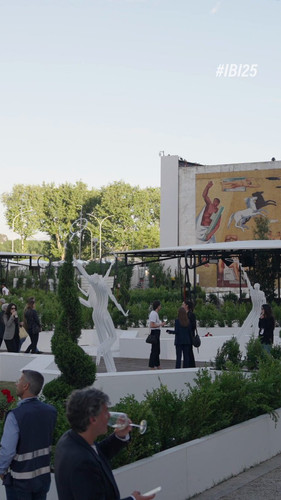 f7M8GeQV SCGrhU9.jpg