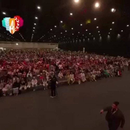 qYmcUuvoJDbcFf6N.jpg
