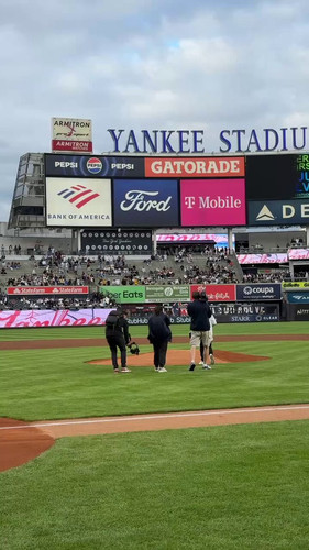 XN9pHq o jj6Ls3r.jpg