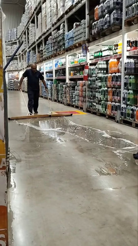 KbHCO7UI2AOX9 aG.jpg