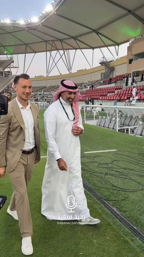 P3VshZrpg39wfq b.jpg