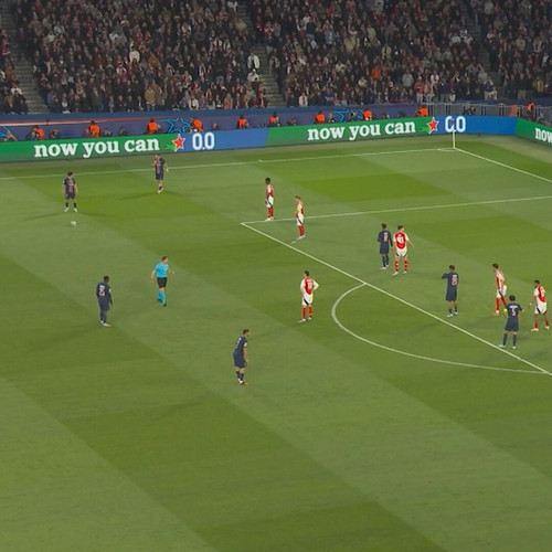 R18 ieCYL5NTSLel.jpg