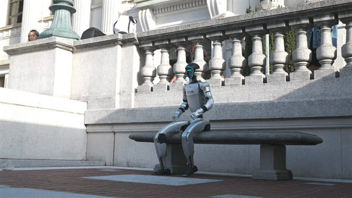 iKzlKhV5Om bYbXv.jpg