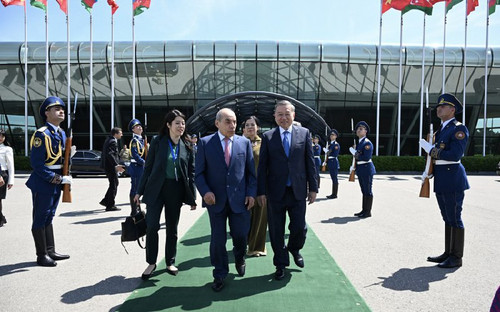 lonkyp2G0IOsZReWUfG 2FcxDXEnTBQZ uRZW 0aa YSEtOJi3sIvXzh64ADeVCP w9jViK7qU2jzWiT 7Mat4kXxsIqdVk8 JXF.jpg