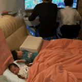 慈母守中线.gif