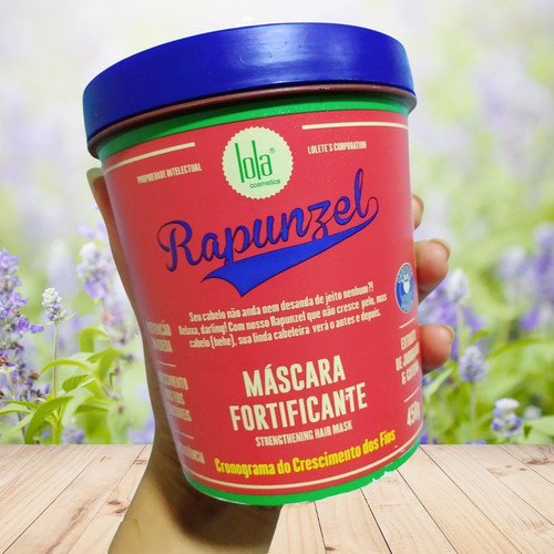 Lola Cosmetics Lola Rapunzel Máscara.jpg