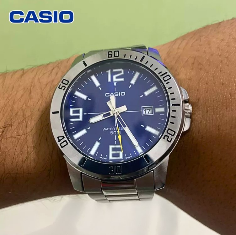 Relógio Casio Collection Masculino Prata Mtp-vd01d-7evudf-br