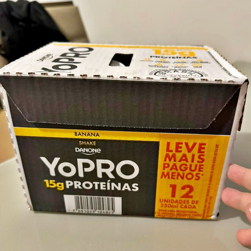 YoPRO Bebida Láctea UHT Banana 15g.jpg
