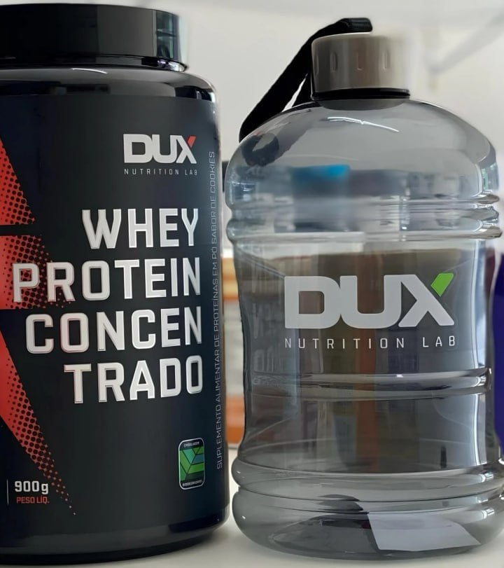 Whey Protein Concentrado 900g + Mini Galão