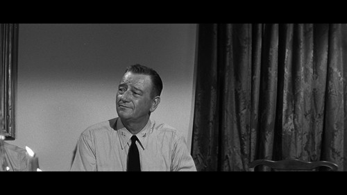 cap In.Harms.Way.1965.1080p.Blu ray.Remux.AVC.TrueHD.5.1 PP 01 16 41 05.jpg