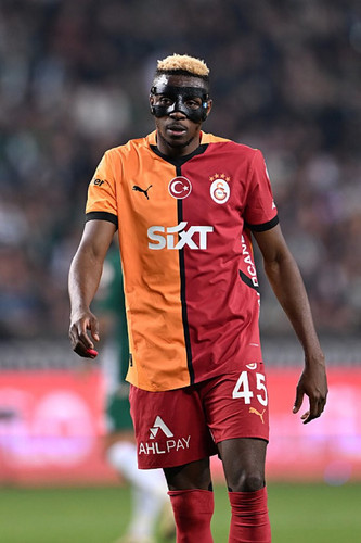 GrOnS0iXwAEsqgv.jpg