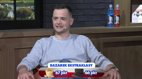 GrTCRjGXQAAvkfi.jpg