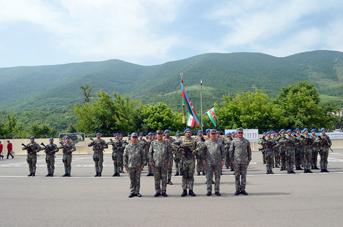 GrTUn7YWgAEw QG.jpg