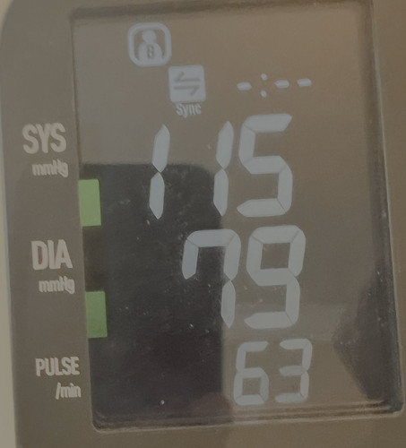 GrUddjRWgAAk9Gk.jpg