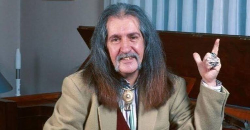GR fqCdWAAAR9ef.jpg