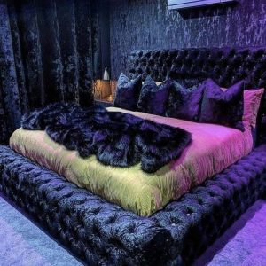 ambassador bed.jpg