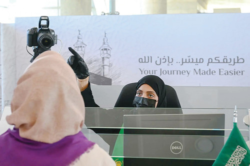 GrWUF6JWQAAl X .jpg