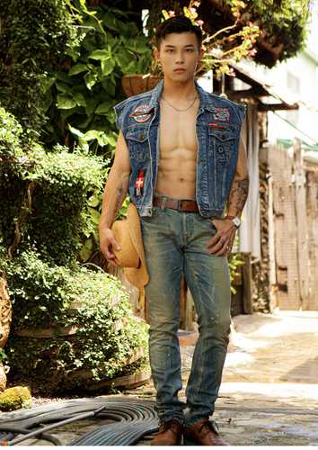 HIM VISION (116).png