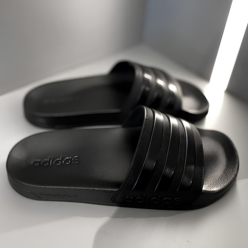Adidas Chinelo Adilette Aqua.jpg