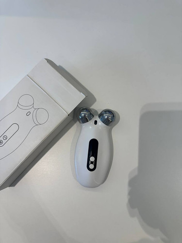 photo 4967591430214234488 y.jpg