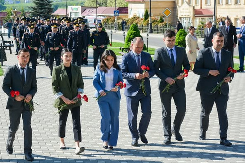 496868970 18034801010648502 7380309965579080884 n.jpg?stp=dst jpg p526x395 tt6& nc cat=107&ccb=1 7& .jpg