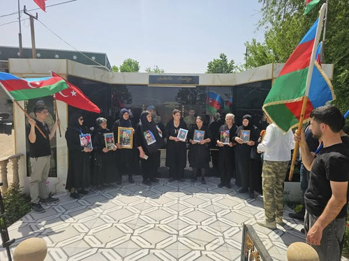 495002608 734505809005646 8754805511179030324 n.jpg?stp=cp6 dst jpg s600x600 tt6& nc cat=107&ccb=1 7.jpg