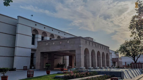 sUfECt 9Ats5kr h.jpg