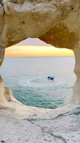 cqZ3 ftPKPBCxVd3.jpg