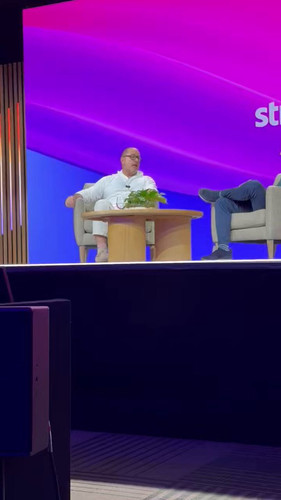 9cu6IaeMmKva67 f.jpg