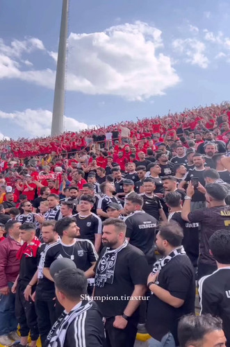 5pi4WPy1gtyZBw r.jpg