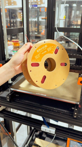 2Ho qTOy1NnjFOii.jpg