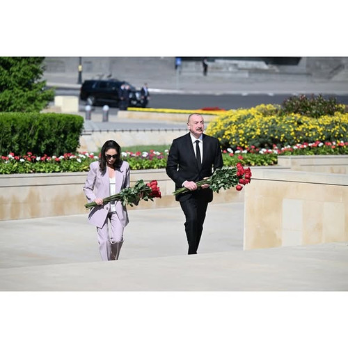 494210296 1223197209816441 8495904387496632446 n.jpg?stp=dst jpg s600x600 tt6& nc cat=109&ccb=1 7& n.jpg