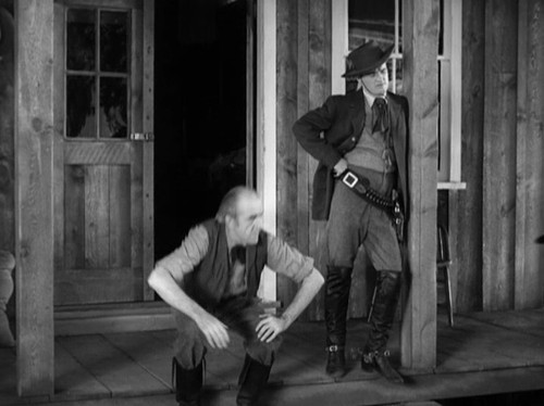 cap Wagon.Train.1940.DVDRip.x264 HANDJOB 00 07 46 02.jpg
