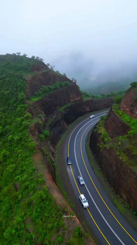 Evo D9CRLc41juA7.jpg