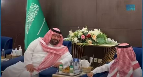 Hr87cRCxjs1jtZP .jpg