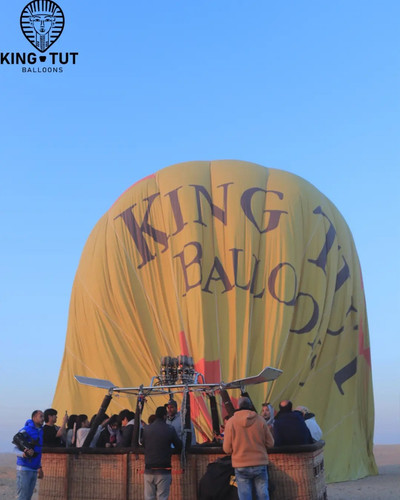 Book now with king tut balloons  and get 20% off.jpg