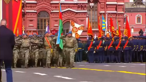 fBm0qi2WlwdtY Ma.jpg