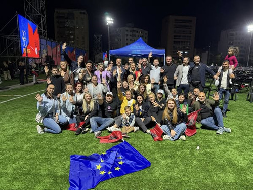 495542681 1249486306534711 2266881217227398259 n.jpg?stp=cp6 dst jpg s600x600 tt6& nc cat=109&ccb=1 .jpg