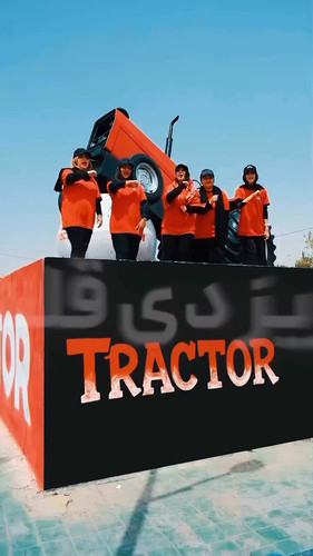 GHqfjsUxEQSx1lMa.jpg