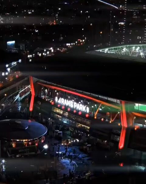 QmO1ElevjvW ra4R.jpg