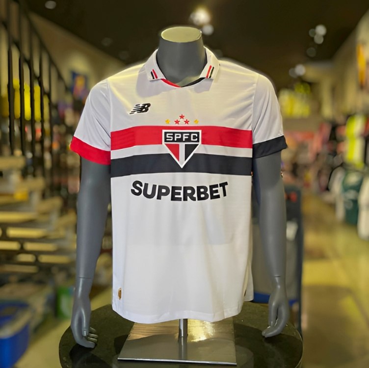 Camisa São Paulo I 24/25 s/n° Torcedor New Balance Masculina – Branco+Vermelho Camisa São Paulo I 24/25 s/n° Torcedor New Balance Masculina – Branco+Vermelho