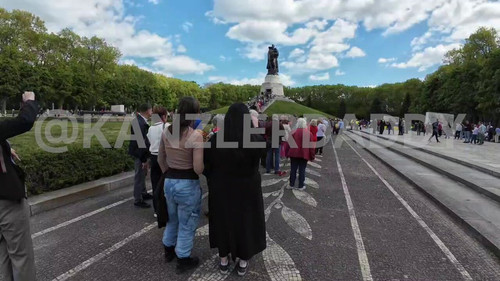 b G1rA3mdjXBX8xu.jpg