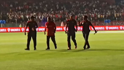 GRpux80ea2ScK KX.jpg