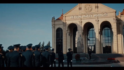 uMl wj1JES2MwGby.jpg