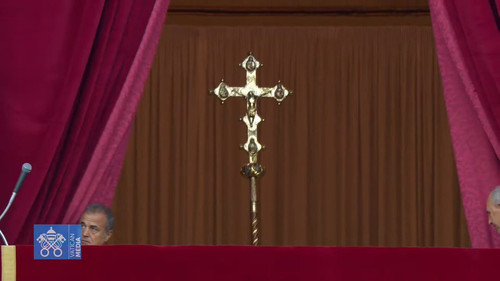 adDeN 6cfgQ03eV4.jpg