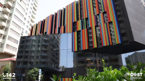 UiVQAwqpr16EI sy.jpg