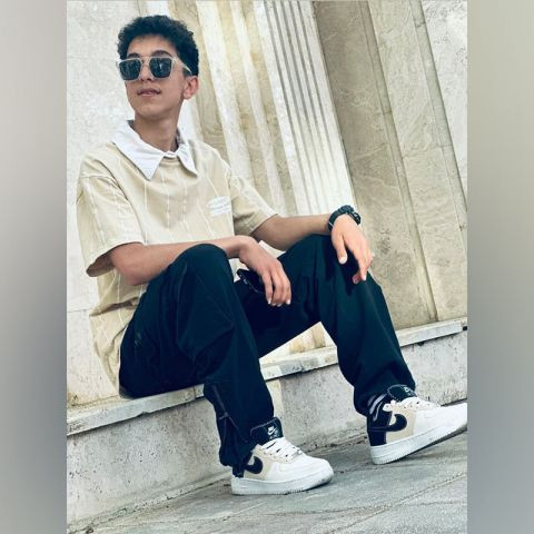 دانلود آهنگ مهران کاکی به نام عشق مجبوری (دمو)