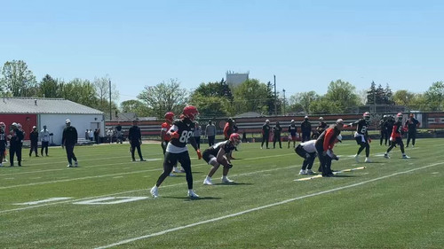 zFH33TE CnGsadh5.jpg