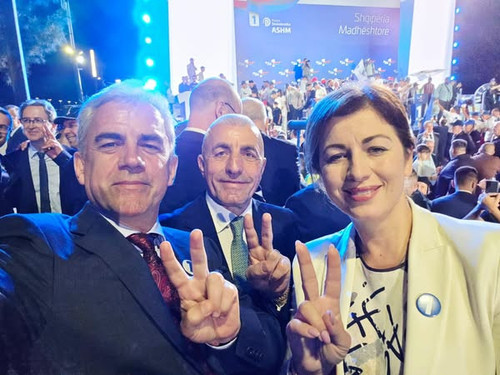 493060654 1249591437169763 6413359309795417594 n.jpg?stp=dst jpg s600x600 tt6& nc cat=104&ccb=1 7& n.jpg