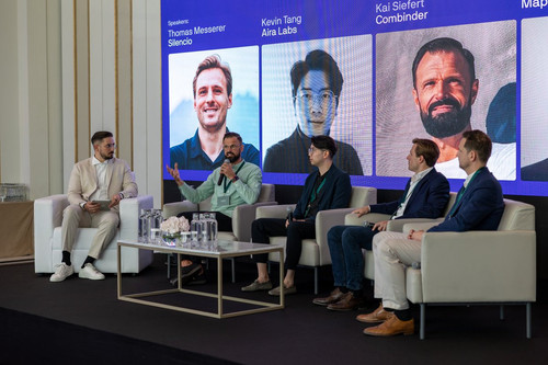 GqQD7P XIAAwb7y?format=jpg.jpg